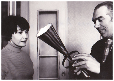 Файл:NikolayTarasov3 Ahmadulina .jpg